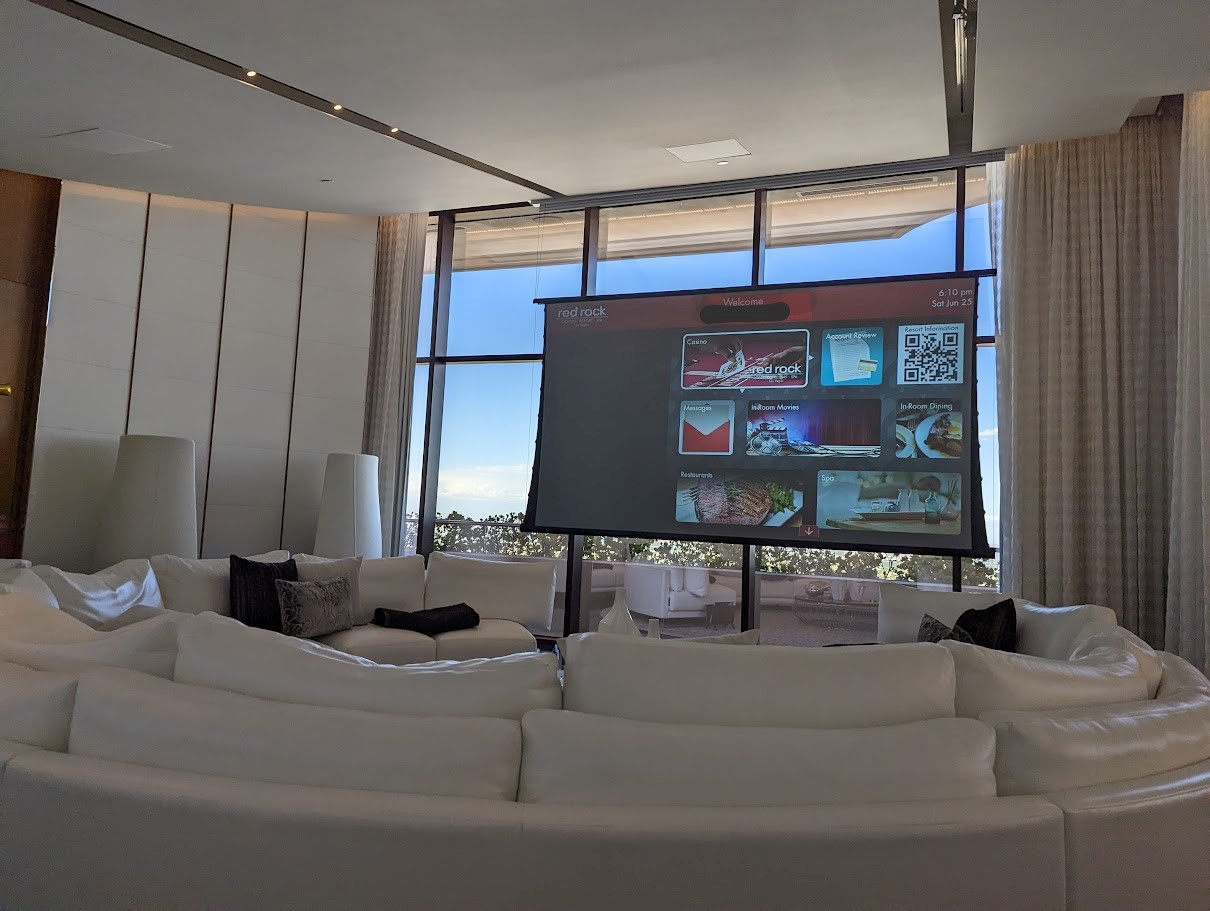 Slide show in relaxing chairs